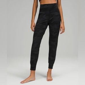 High-rise Align Jogger | Heritage Camo | Size 6 | Lululemon